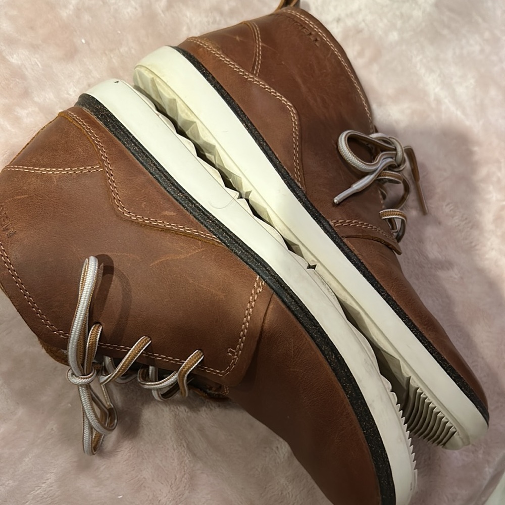 Chukka Boots in Brown Merrell Around Town size 6 - Picture 2 of 6
